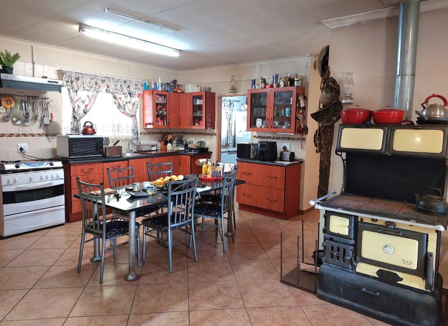3 Bedroom Property for Sale in Mamogaleskraal AH North West